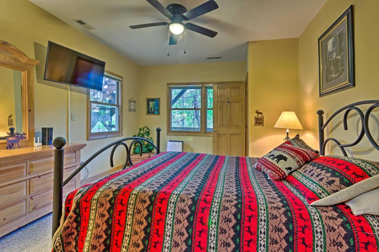 Spacious Maggie Valley Cabin With Hot Tub And Mtn View Εξωτερικό φωτογραφία